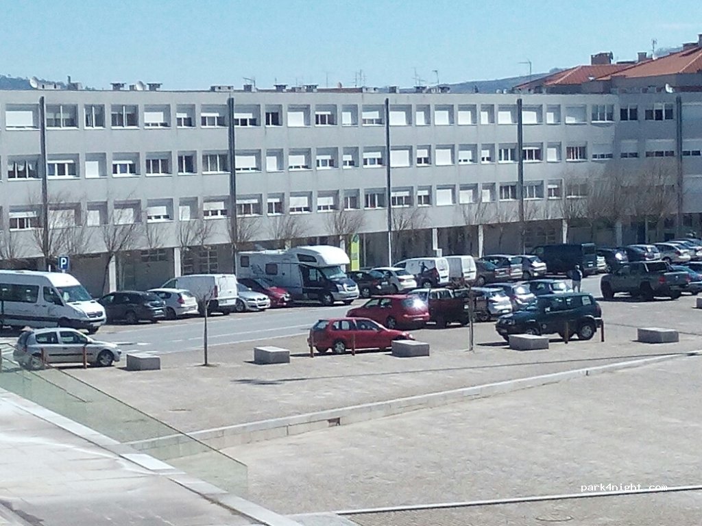 (5100) Lamego - 13 Rua Doutor Justino Pinto Oliveira — foto 3