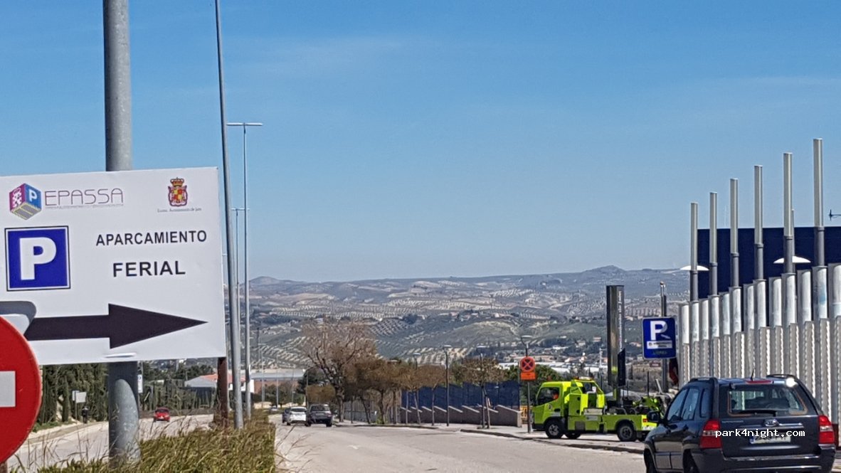 (23003) Jaén - 44 Avenida Granada — foto 2