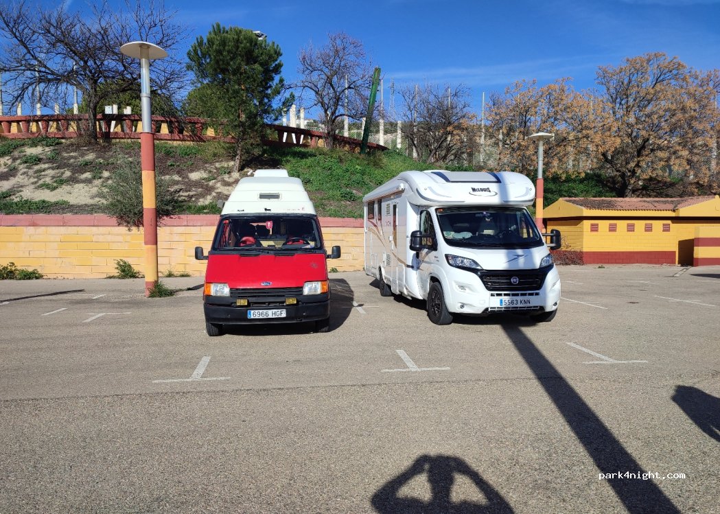 (23003) Jaén - 44 Avenida Granada — foto 4