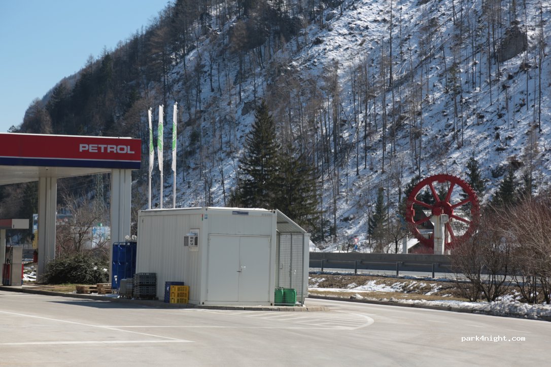 (4270) Jesenice - Počivališče Jesenice — foto 2