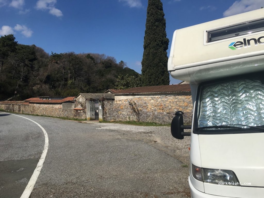 (19031) Ameglia - 84-96 Via Cristoforo Colombo — foto