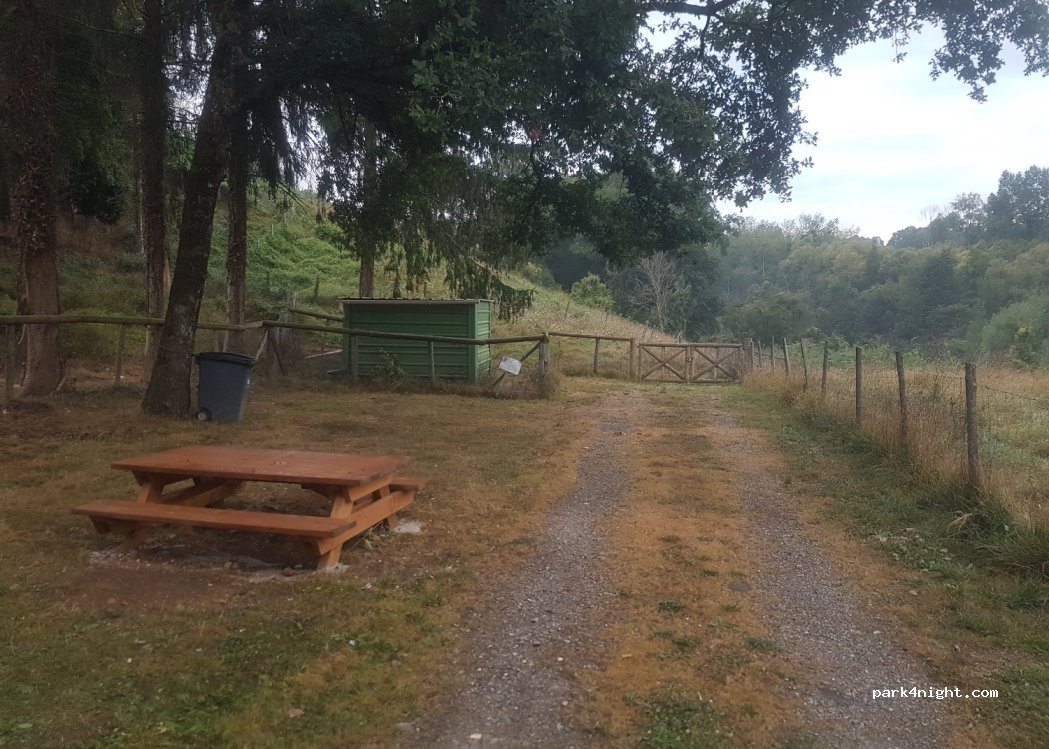 (86580) Vouneuil-sous-Biard - D87 — foto 2