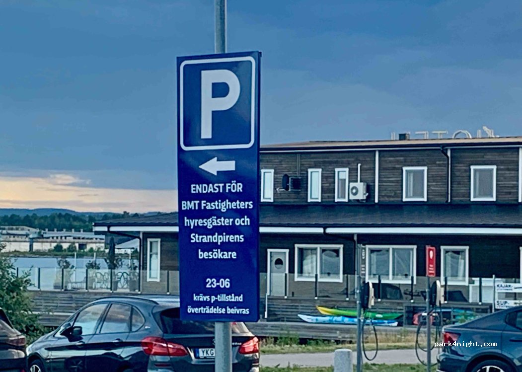 (824 50) Hudiksvall - Strandpromenaden — foto 3