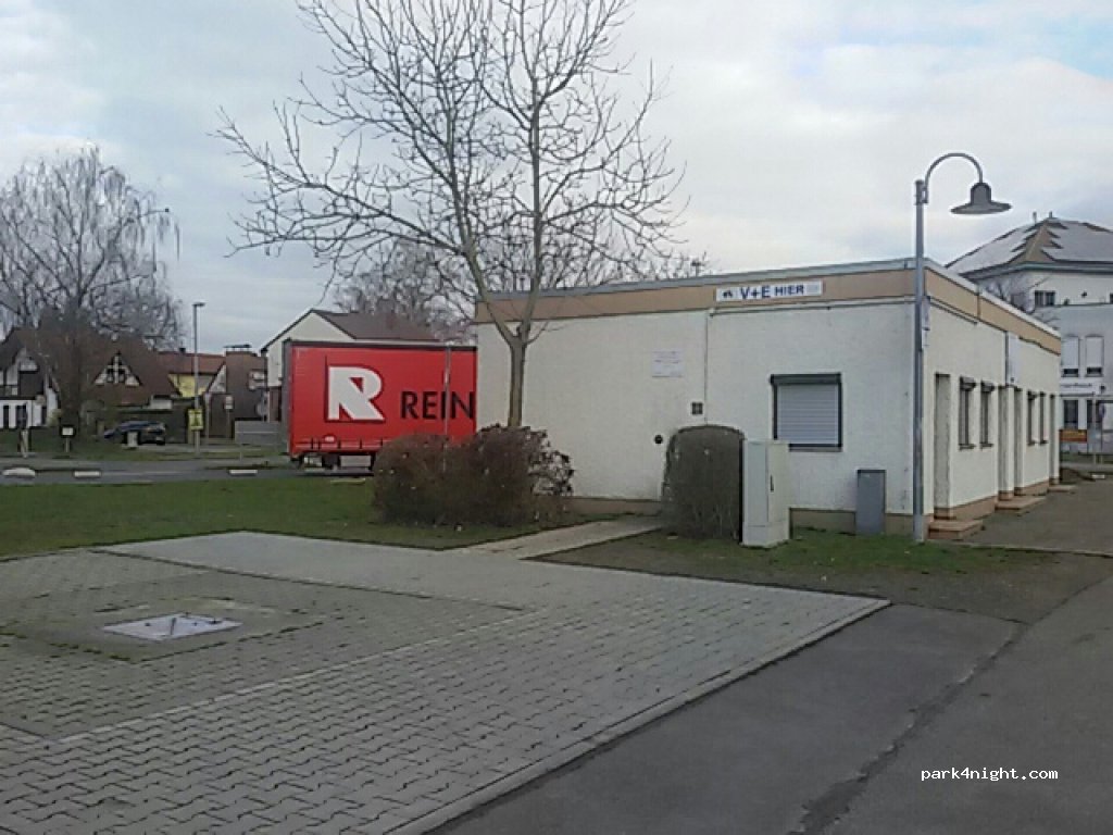(67574) Osthofen - 24 Herrnsheimer Straße — foto