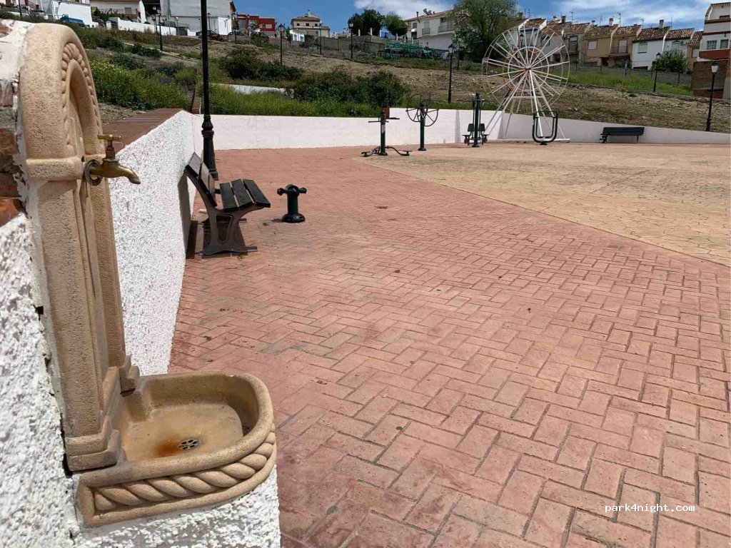 (14970) Iznájar - 2 Paseo Donantes de Sangre — foto 2