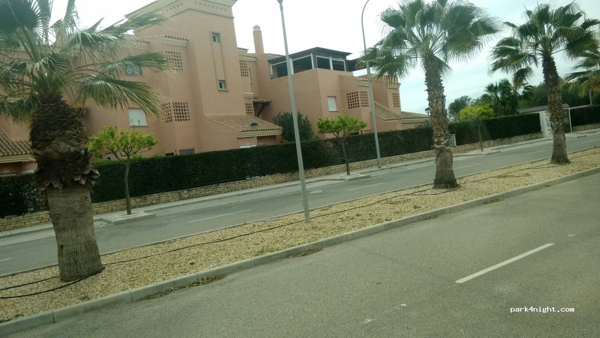 (04621) Vera - 13 Calle de las Washingtonias — foto