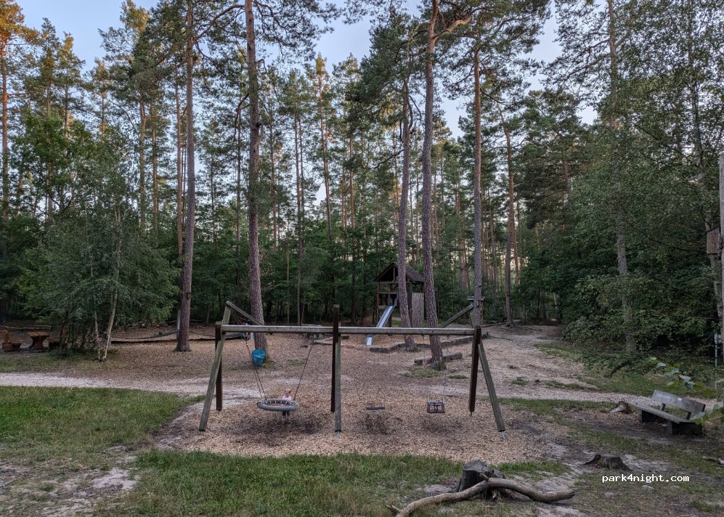 (90455) Nürnberg - 20 Am Steinbrüchlein — foto 4