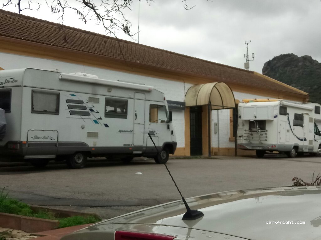 (29370) Benaoján - 64 Avenida Acceso de la Estacion — foto