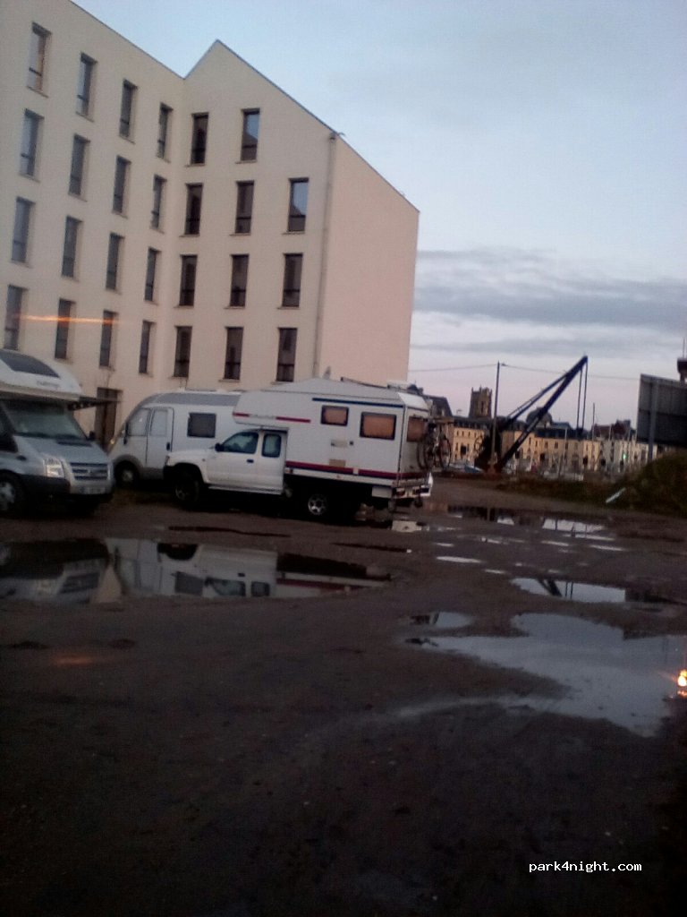 (76200) Dieppe - 3 Quai du Tonkin — foto