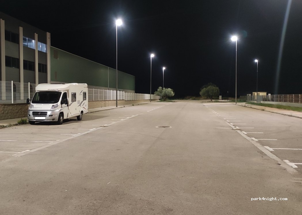 (12580) Benicarló - 34 Calle Poligono Rus 22 — foto