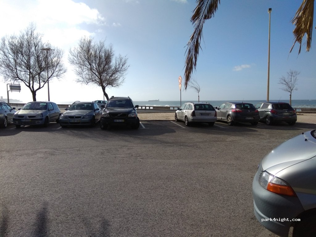 (2775) Carcavelos - Avenida Marginal — foto 3