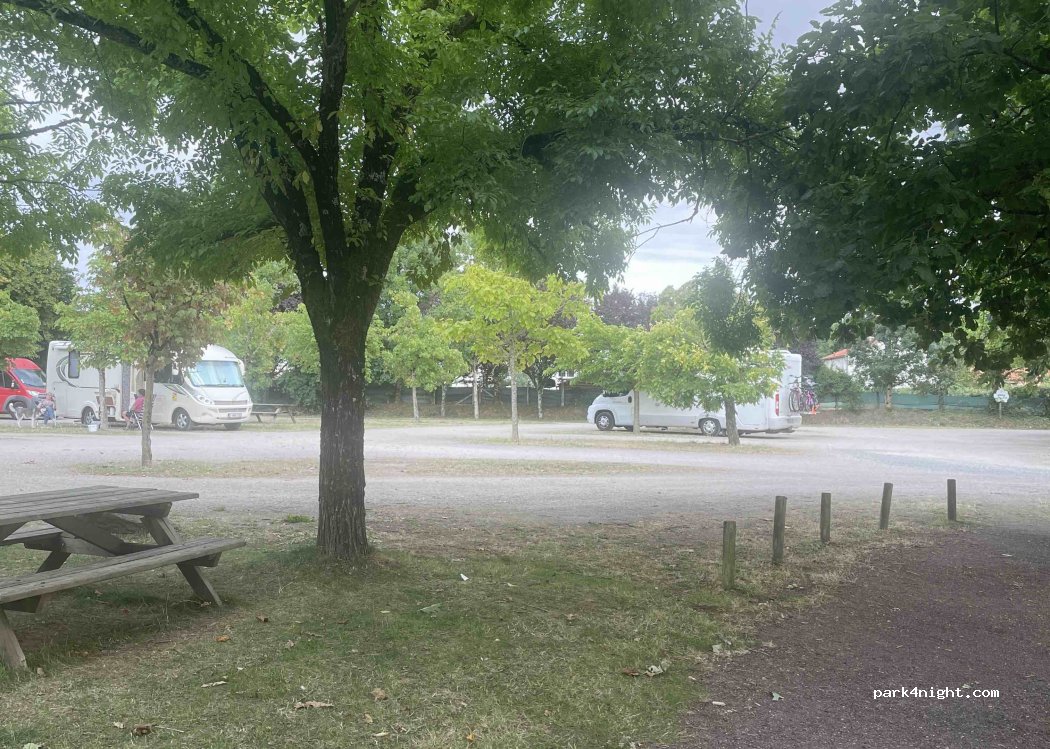 (79340) Vasles - 2-8 Rue de la Cité — foto 4