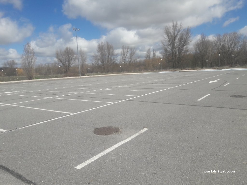 (37900) Santa Marta de Tormes - 55 Avenida de la Serna — foto
