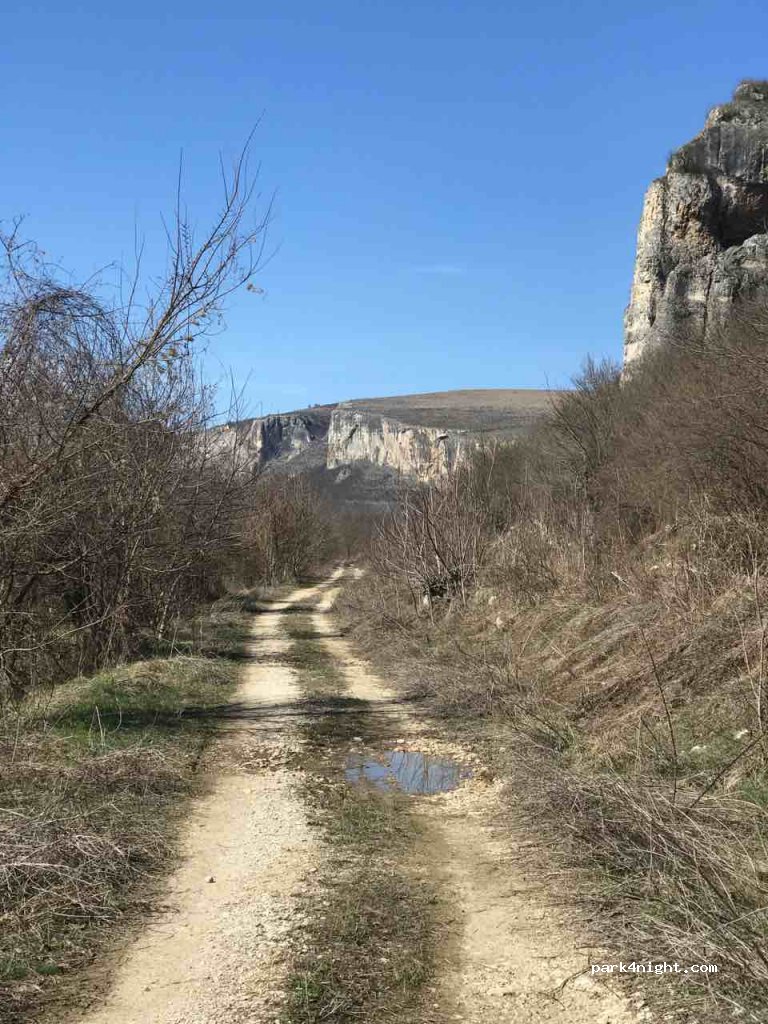 (5782) Karlukovo - Unnamed Road — foto 3