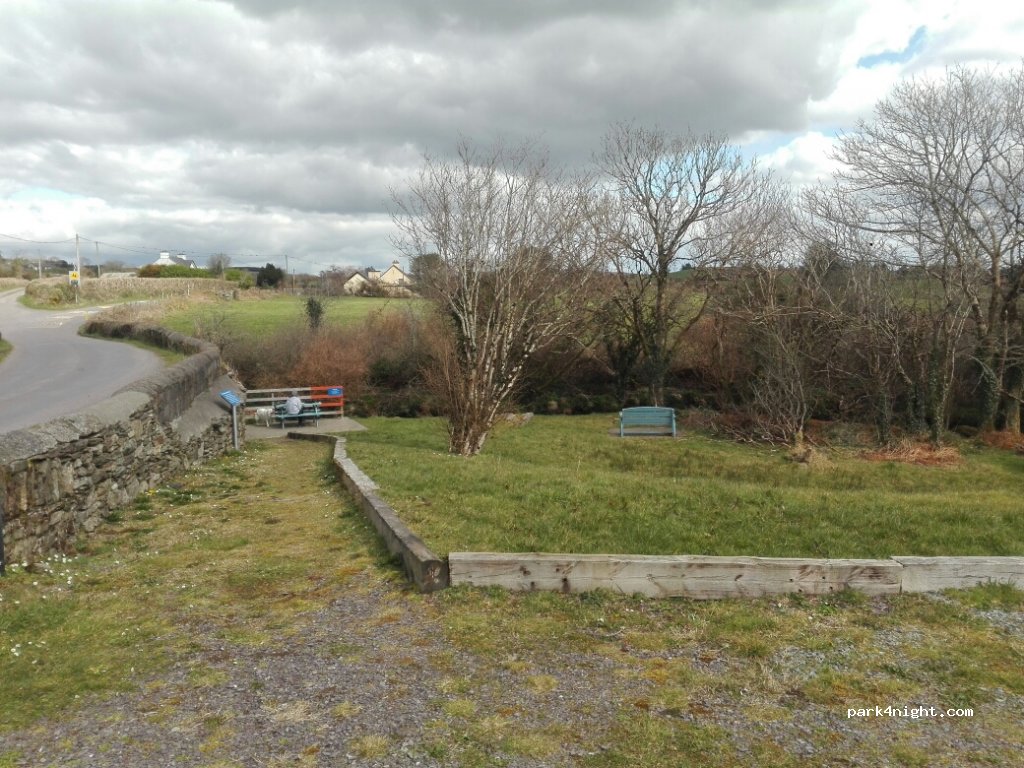 () Castledonovan - Unnamed Road — foto 2