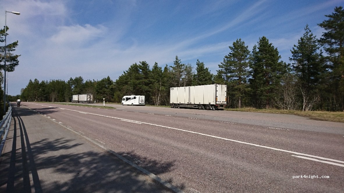(805 97) Björke - 31 Björkevägen — foto 2