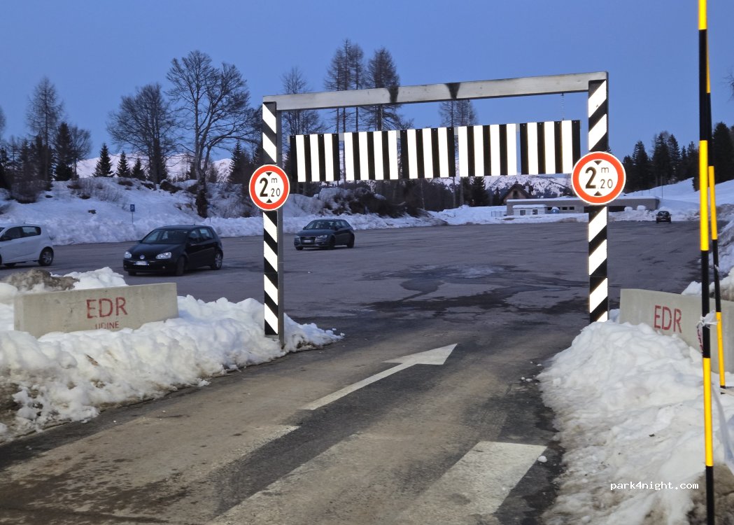 (33020) Sutrio - Strada Provinciale 123 — foto 4