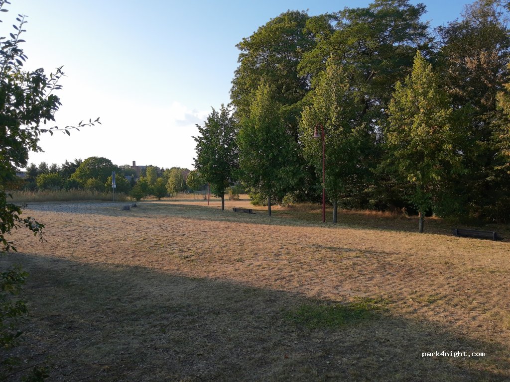 (15306) Falkenhagen (Mark) - 1A Am Sportplatz — foto 2