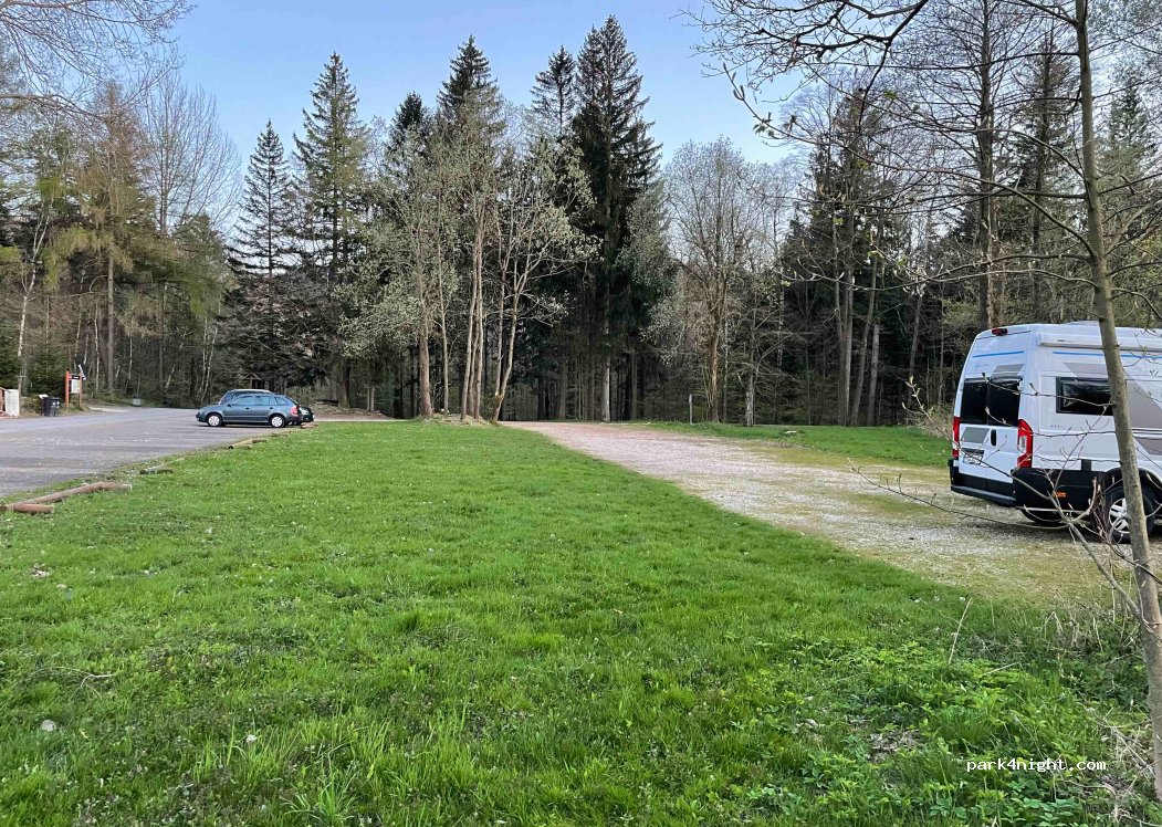 (463 65) Nové Město pod Smrkem - 5. května — foto 4