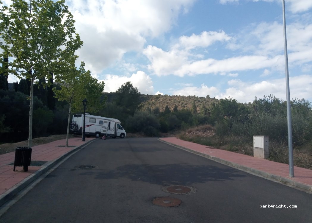 (12192) Vilafamés - 9 Plaça Poligono 10 — foto 3