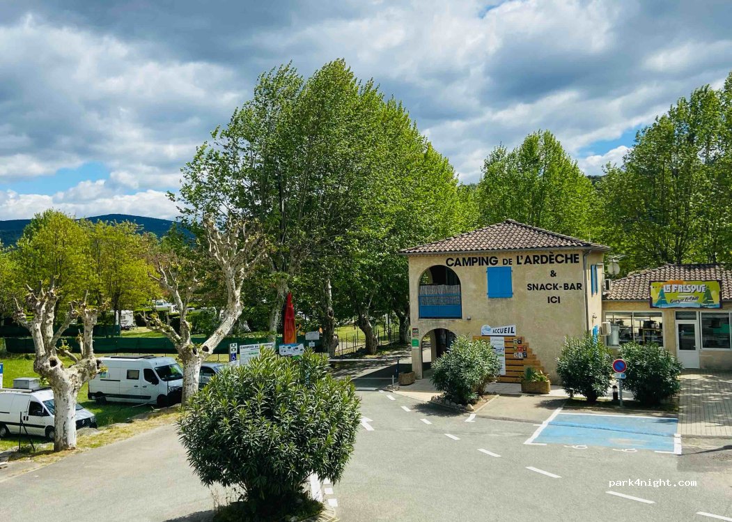 Camping Ardèche - Vallon-Pont-d'Arc — foto 3