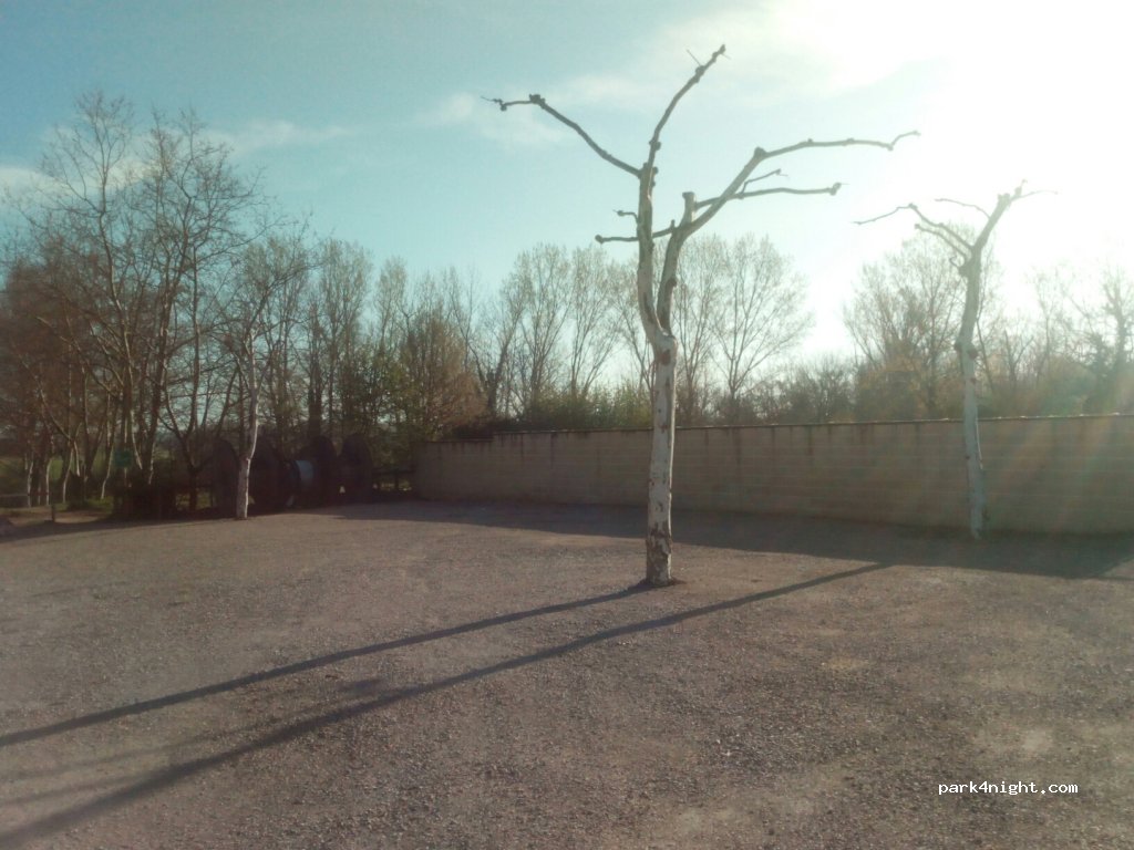 (82350) Albias - 15B Rue du Port — foto