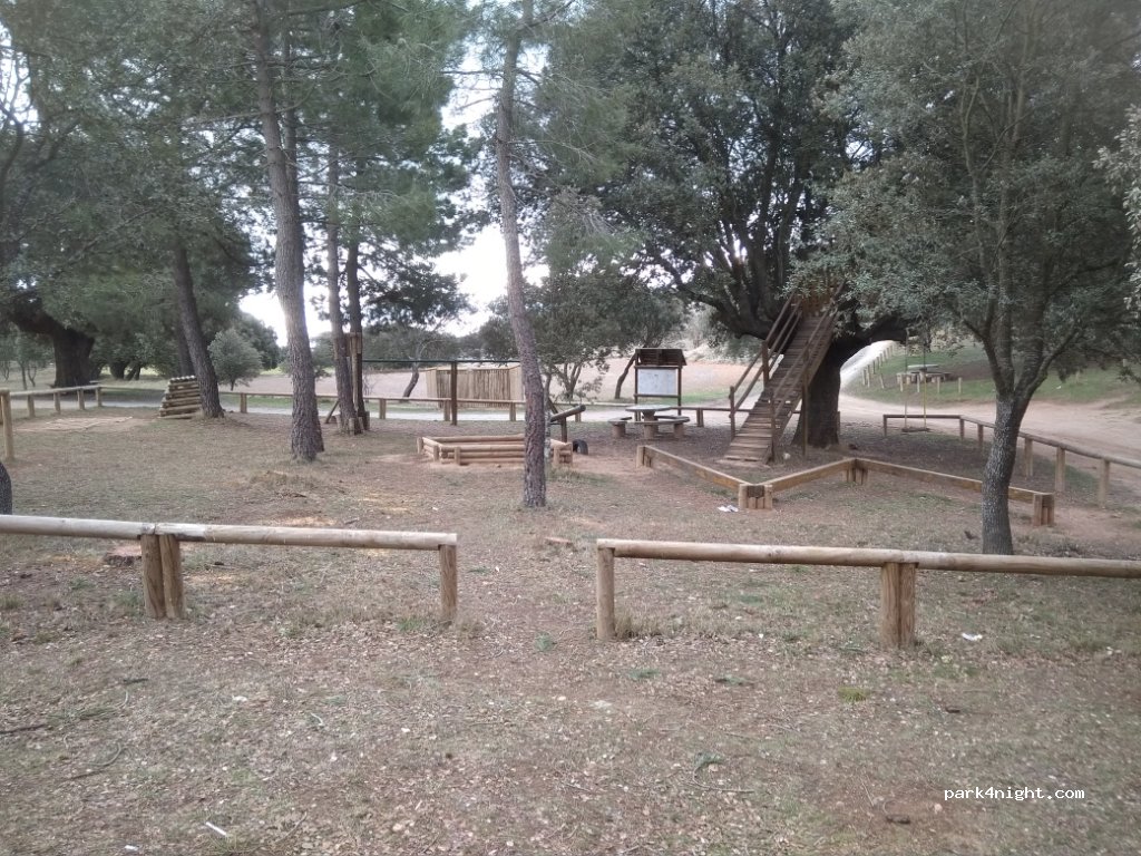 (26587) Villarroya - Unnamed Road — foto 3