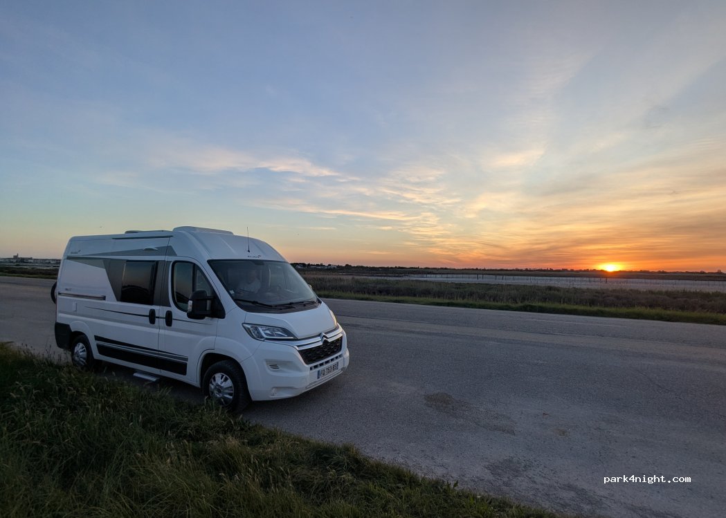 (13460) Saintes-Maries-de-la-Mer - D85A — foto 4