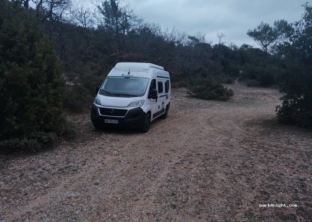 (13126) Vauvenargues - D10 — foto 2