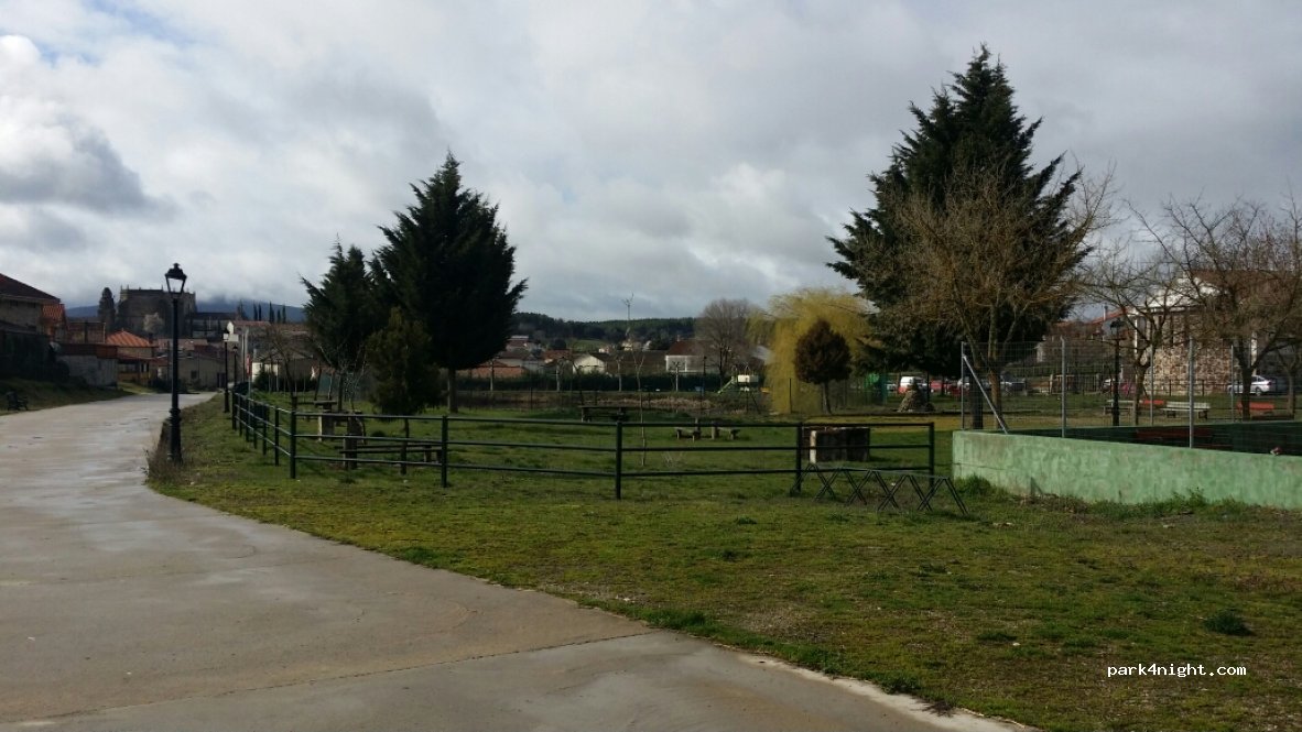 (37521) Robleda - 34 Calle Egido — foto