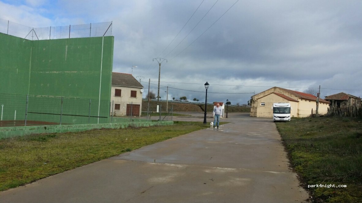 (37521) Robleda - 34 Calle Egido — foto 2