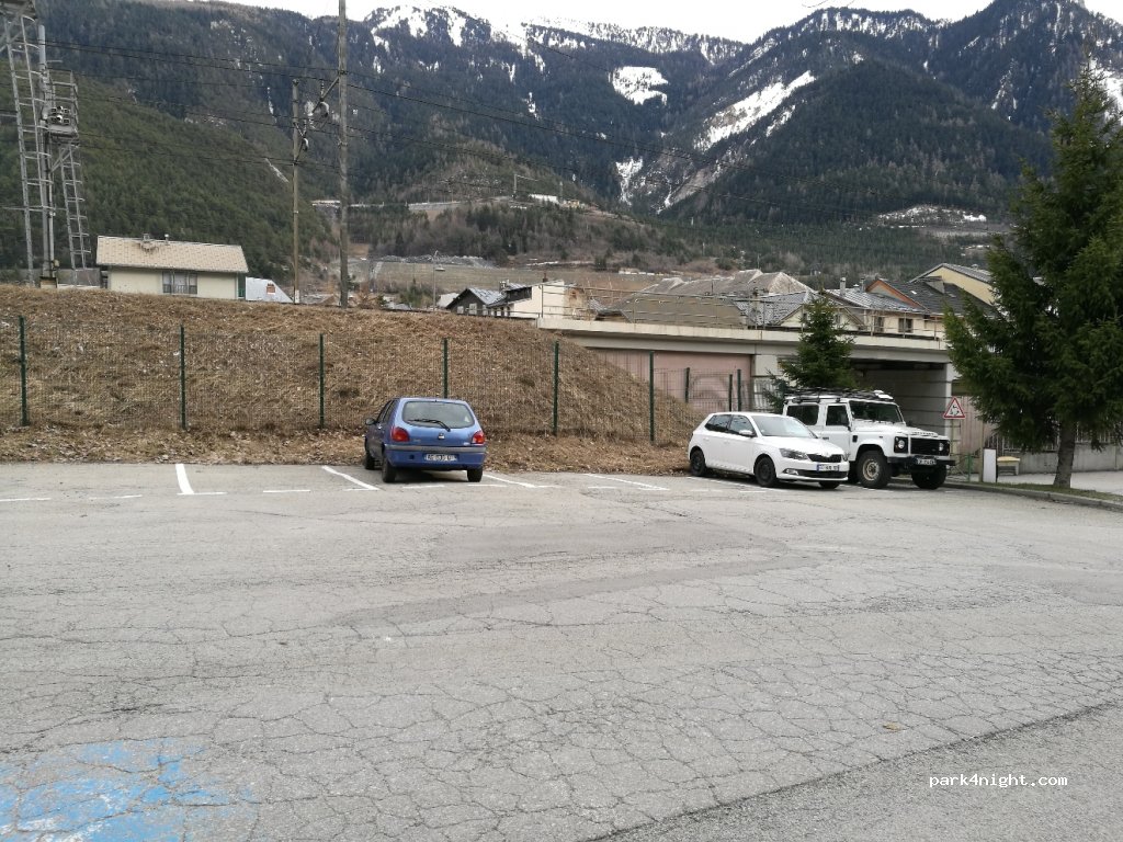 (73500) Modane - Place du Marché — foto