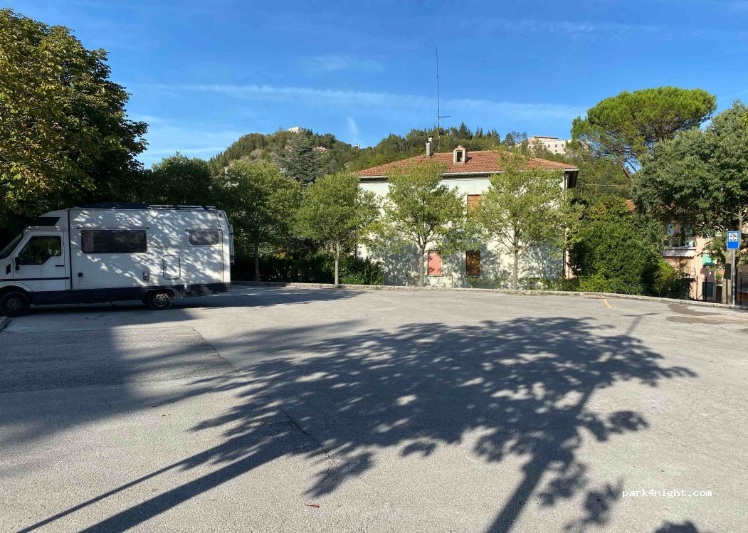 (60041) Sassoferrato - 18 Via Gioacchino Rossini — foto