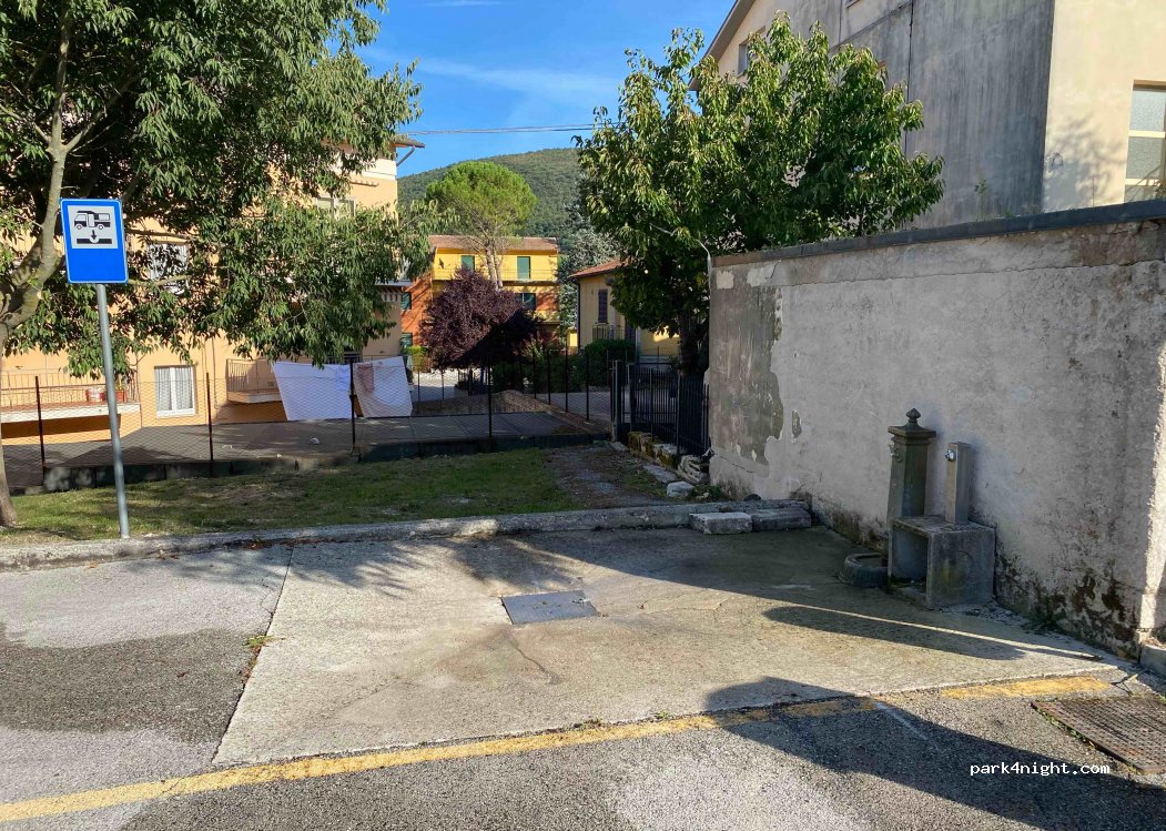 (60041) Sassoferrato - 18 Via Gioacchino Rossini — foto 2