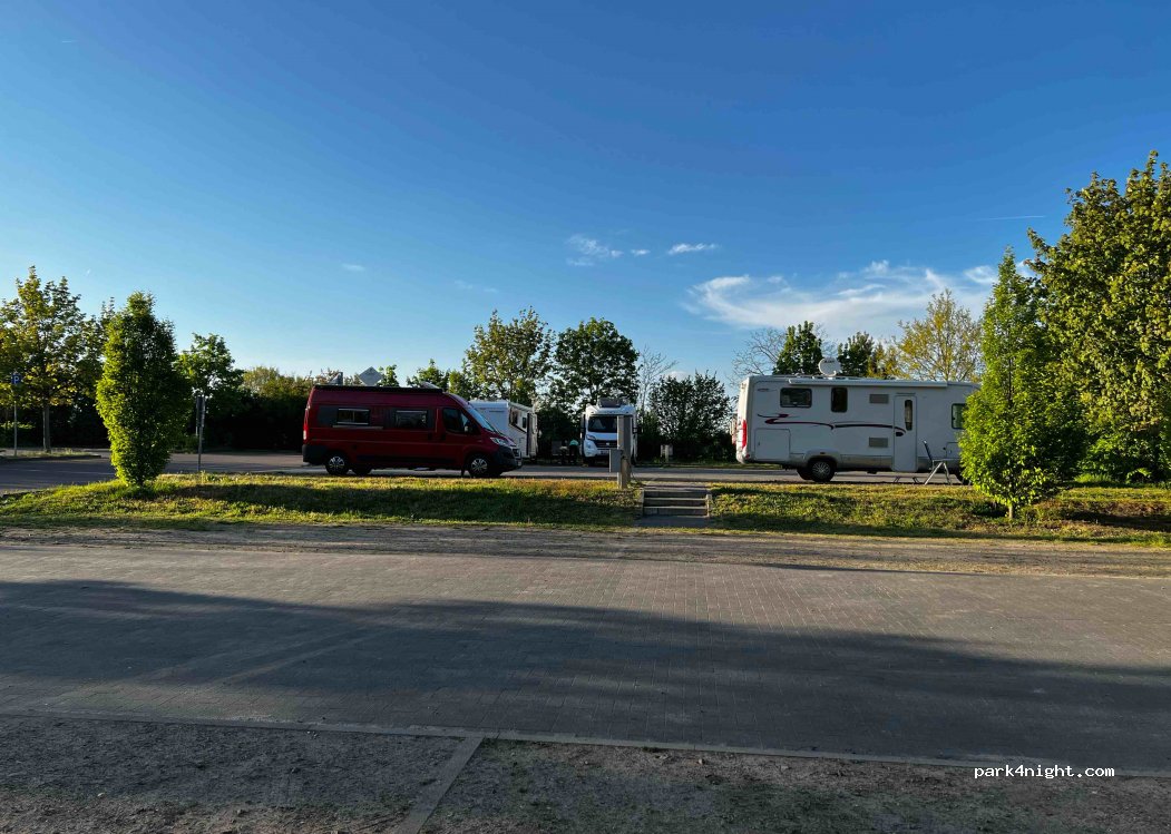 Wohnmobilstellplatz Stein-Therme — foto 4