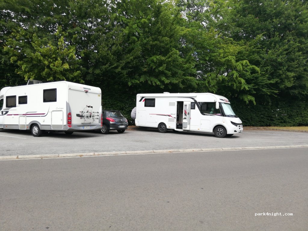 (61140) Bagnoles-de-l'Orne - 14 Avenue du Docteur Paul Lemuet — foto