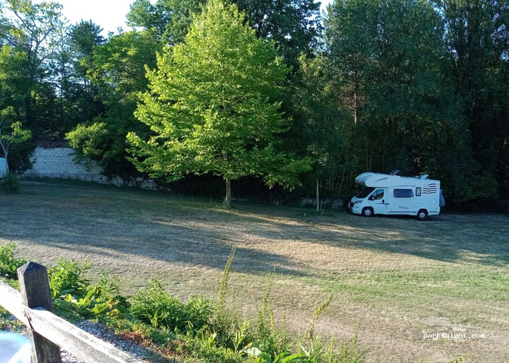 (86270) Mairé - 5 Chemin de Vieux Port — foto