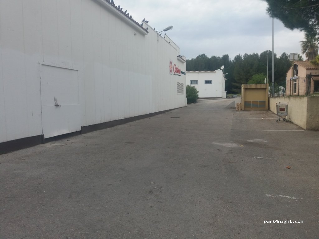 (83270) Saint-Cyr-sur-Mer - Traverse Joseph Kessel — foto 3