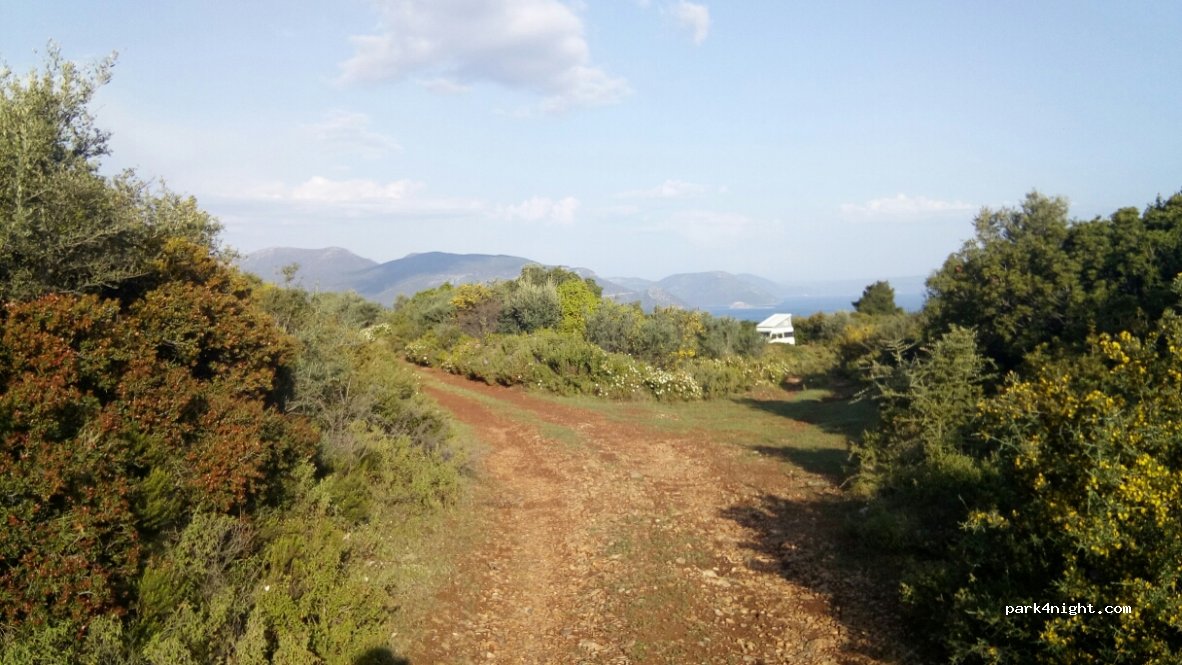 (341 00) Chalkida - Unnamed Road — foto