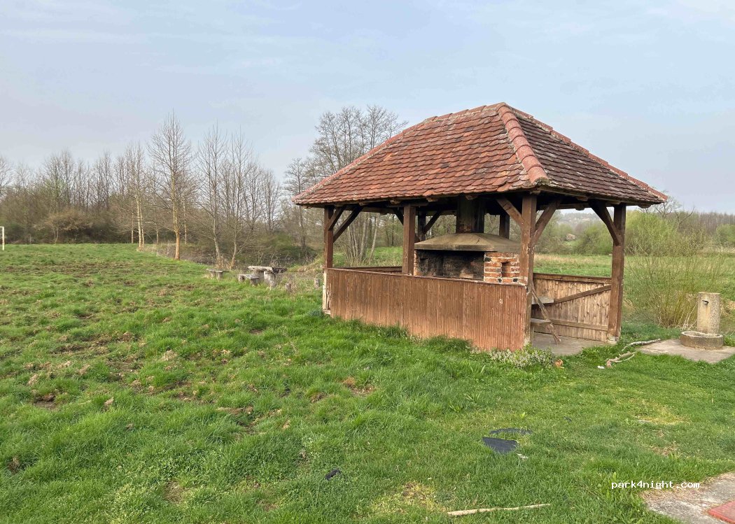 (44415) Velika Vranovina - Unnamed Road — foto 4