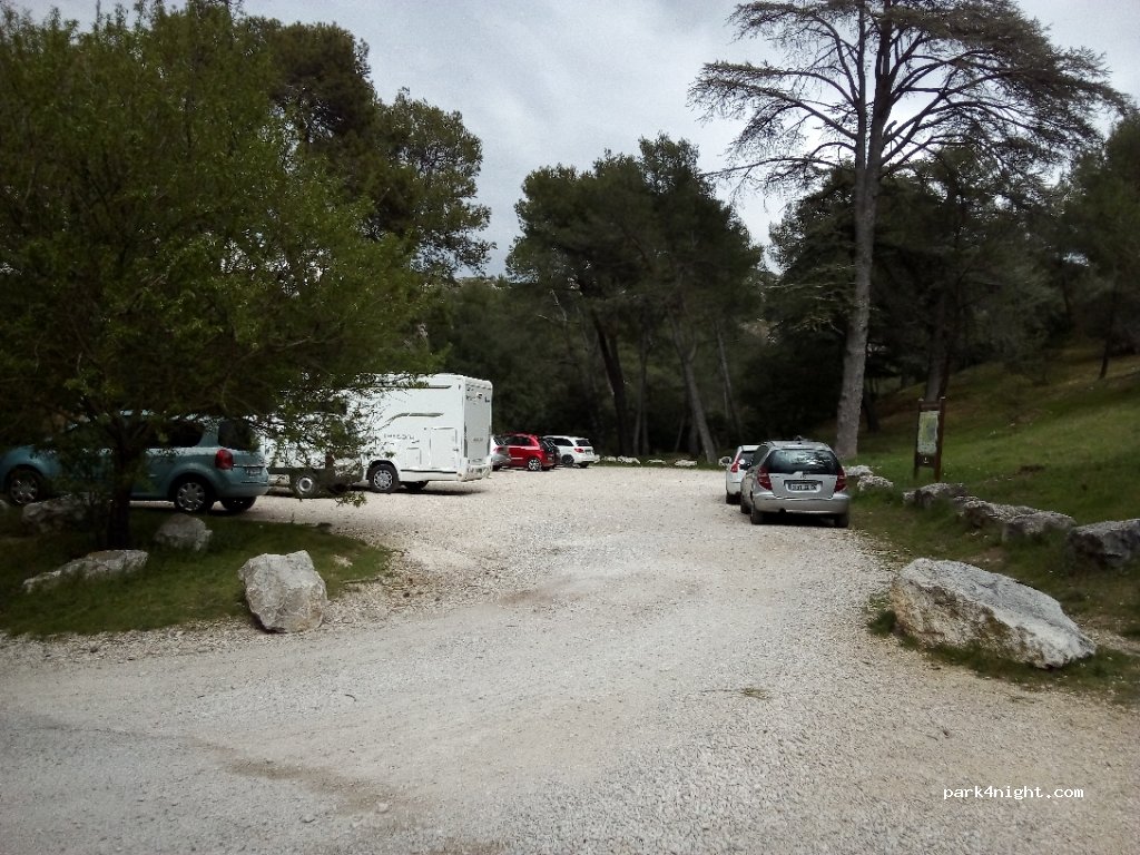 (84460) Cheval-Blanc - 547 Chemin de la Combe — foto 2