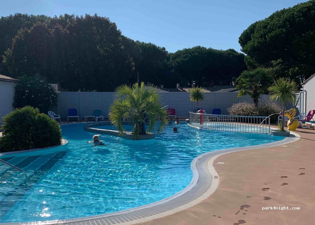 Camping les Varennes — foto 2