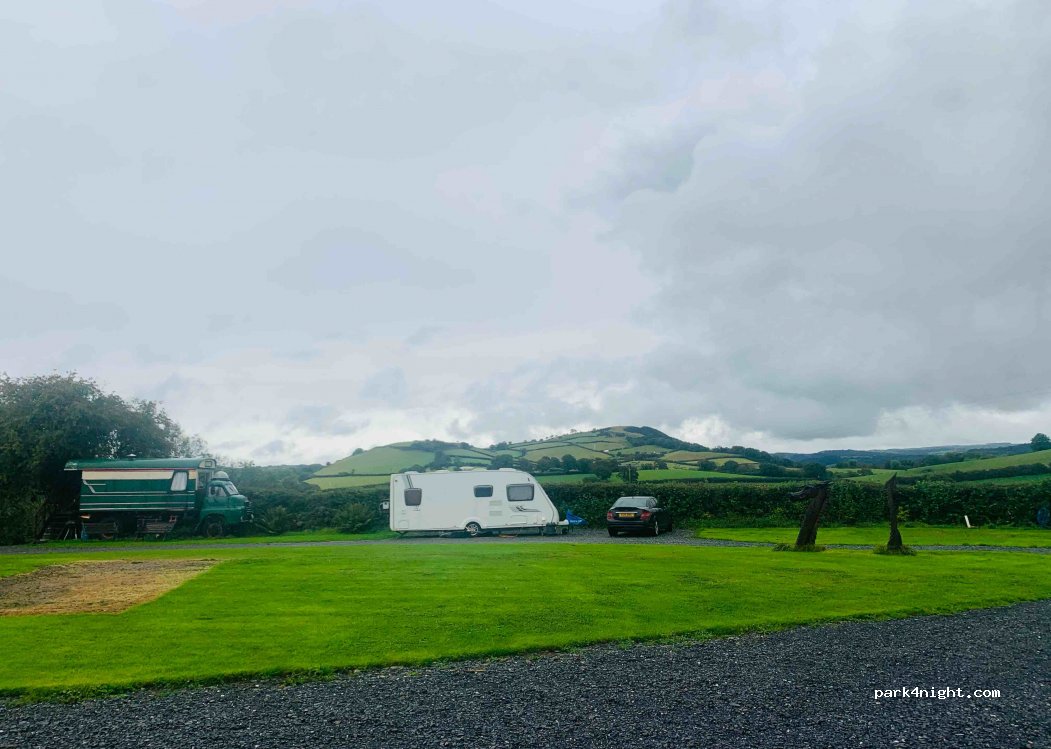 Quarry Lodge Campsite — foto 2