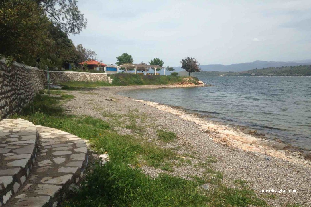 (305 00) Amfilochia - Ethniki Odos Amfilochias Lefkadas — foto 2