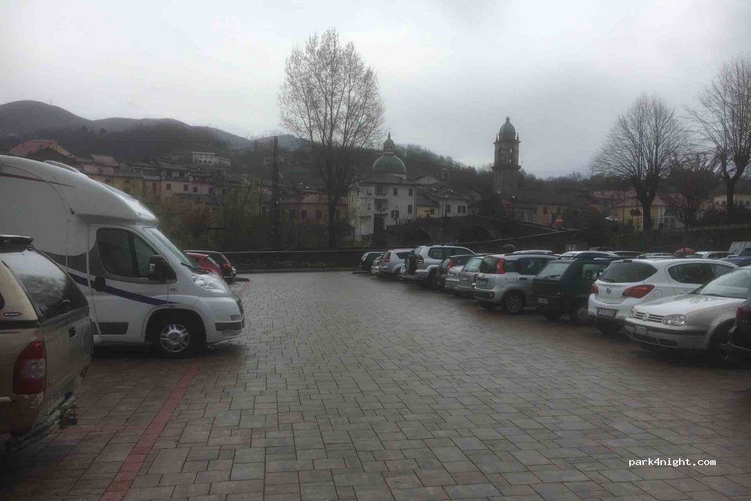 (54027) Pontremoli - 5 Via Chiosi — foto