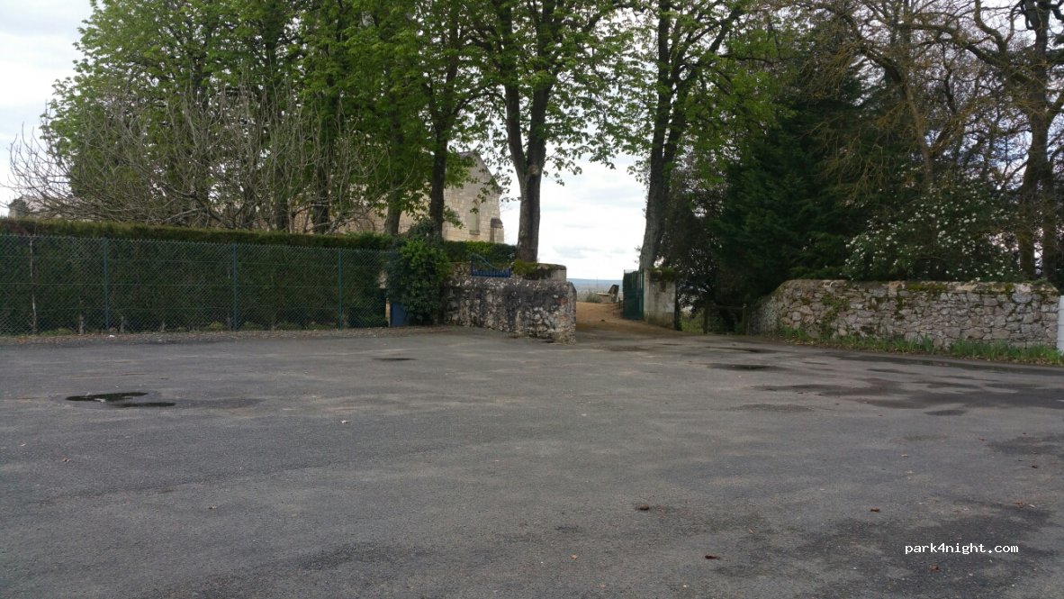 (49350) Gennes - 20 Rue du Mémorial — foto 2