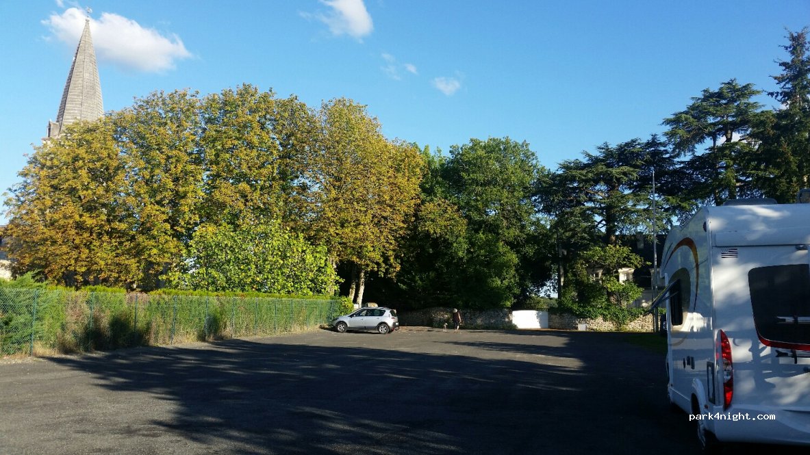 (49350) Gennes - 20 Rue du Mémorial — foto 3
