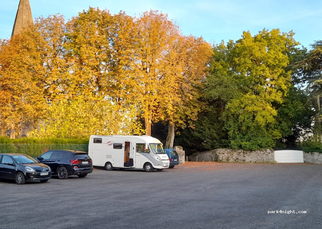 (49350) Gennes - 20 Rue du Mémorial — foto 4