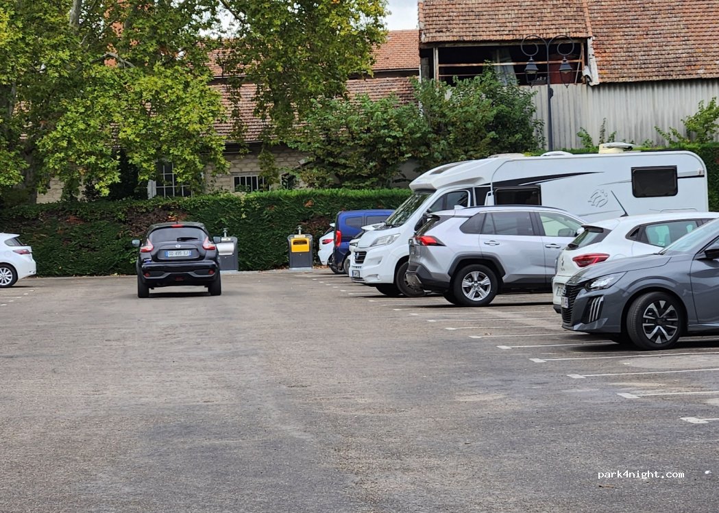 (84210) Pernes-les-Fontaines - 164 Cours Frizet — foto 5