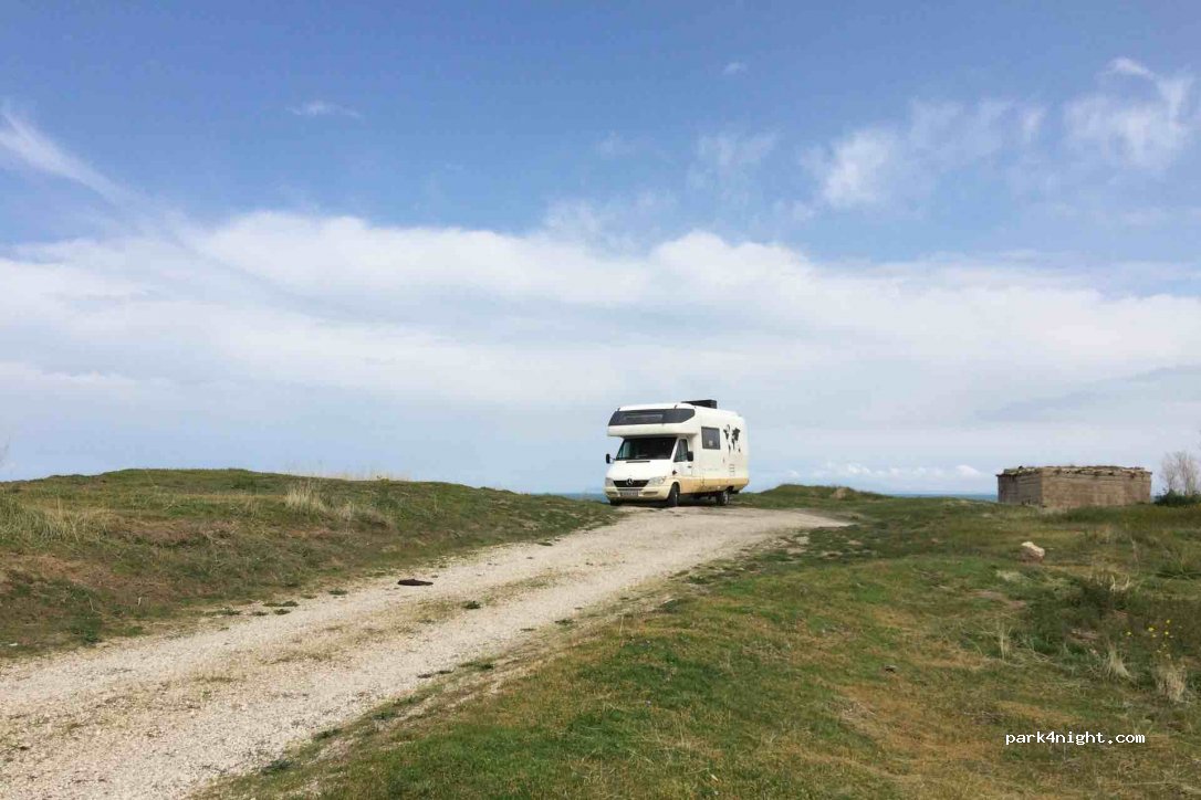 (65170) Edremit - Unnamed Road — foto 2